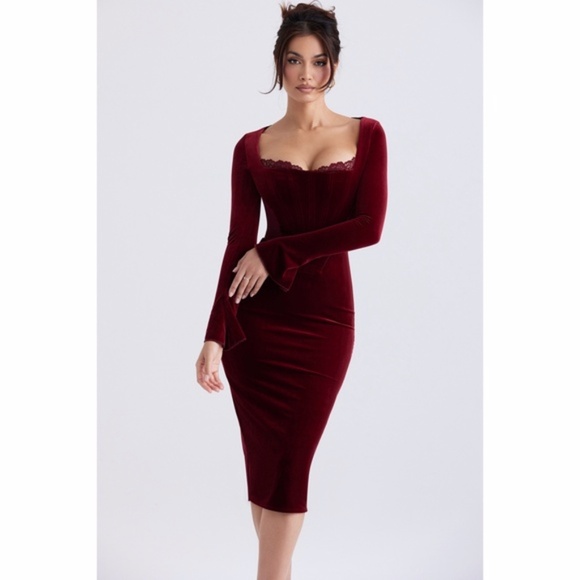 NEW House of CB Solaine Velvet Dress Wine Large - Picture 8 of 17